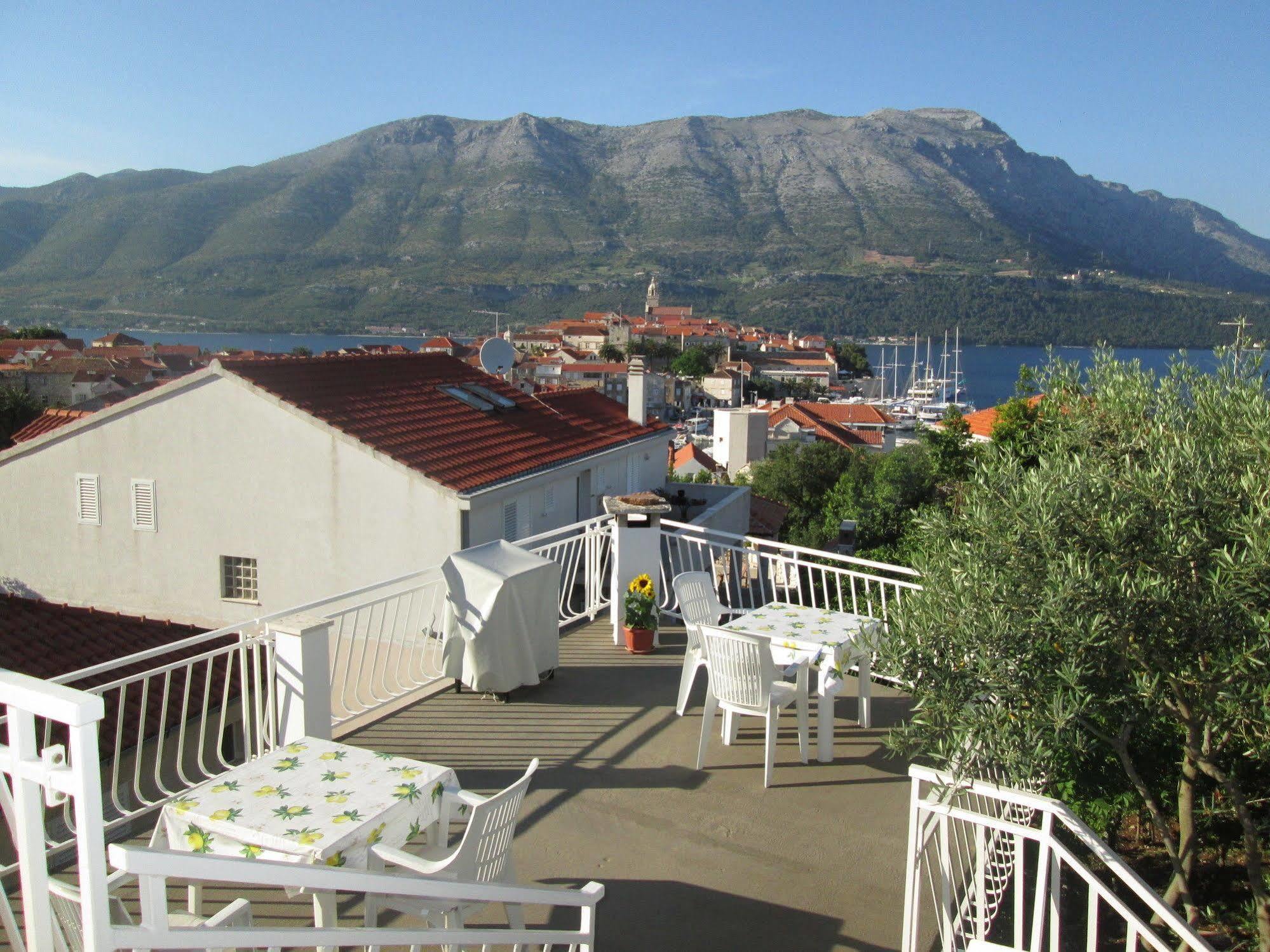 Accommodation Drasko Korcula Town Luaran gambar